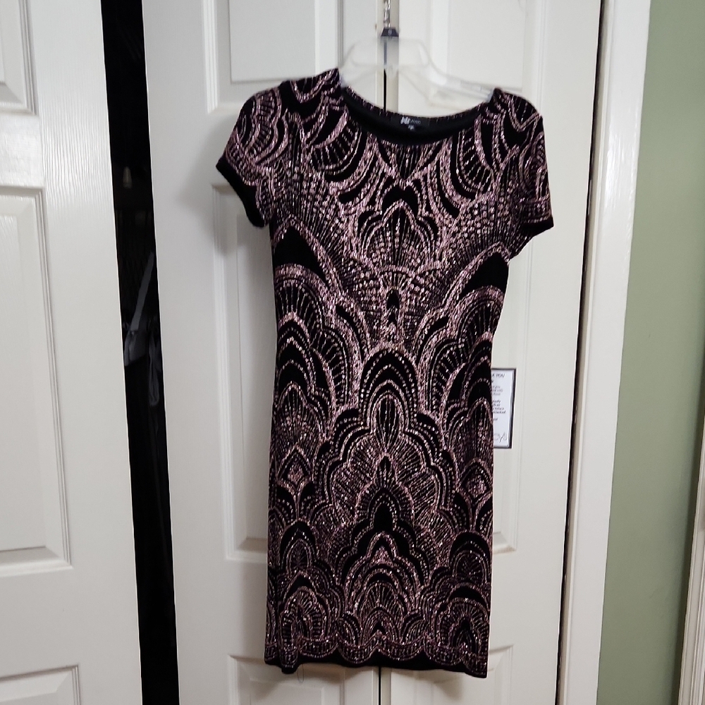 Jump Elegant Black and Pink Patterned Mini Dress